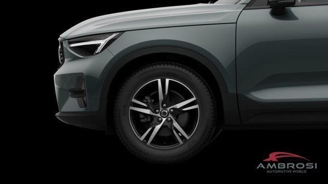 VOLVO XC40 B3 Mild hybrid Benzina Plus Dark