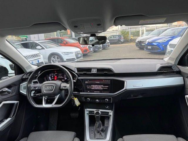 AUDI Q3 35 TDI S tronic Business
