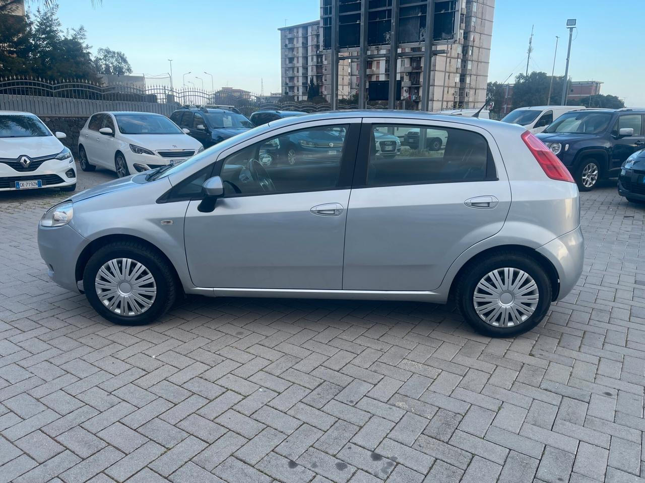 Fiat Grande Punto 1.2 fire 5 porte