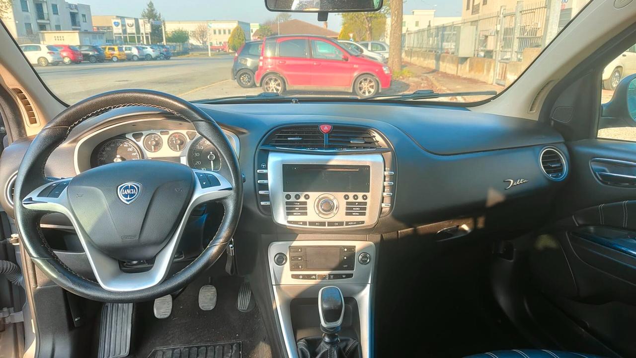 Lancia Delta 1.4 T-Jet 120 CV Oro