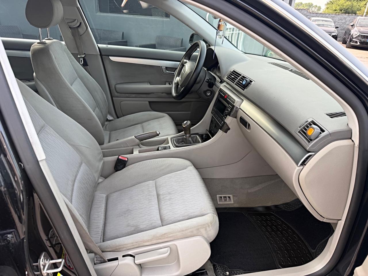 Audi A4 Avant 2.0 TDI 143CV F.AP. Ambiente Garanzia 12 Mesi