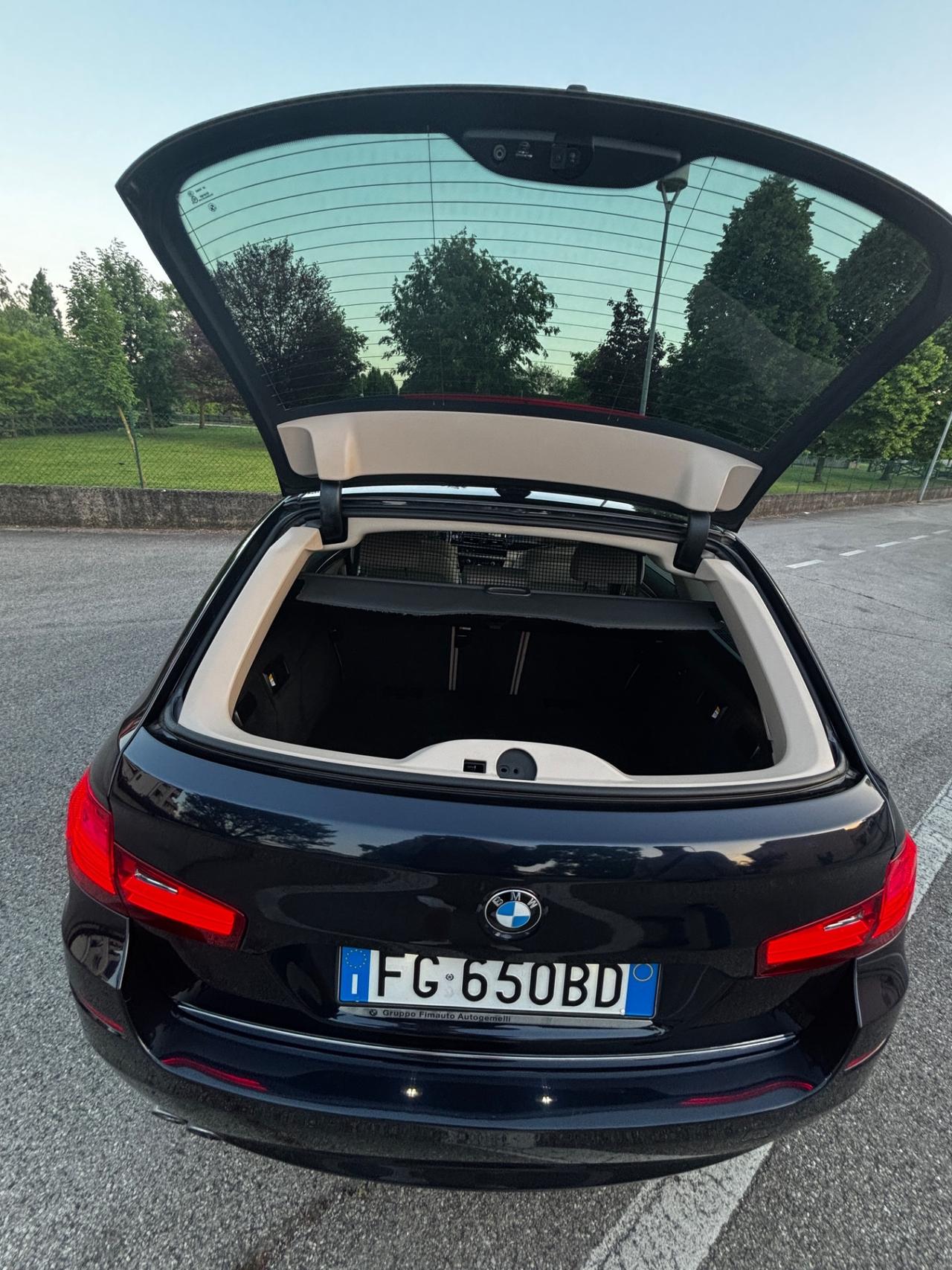 Bmw 525 525d xDrive Luxury