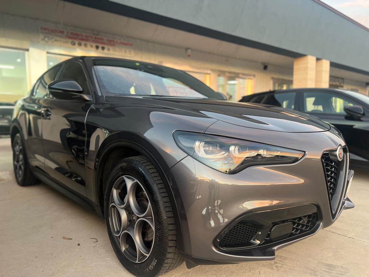 Alfa Romeo Stelvio 2.2 Turbodiesel 210 CV AT8 Q4 Sprint