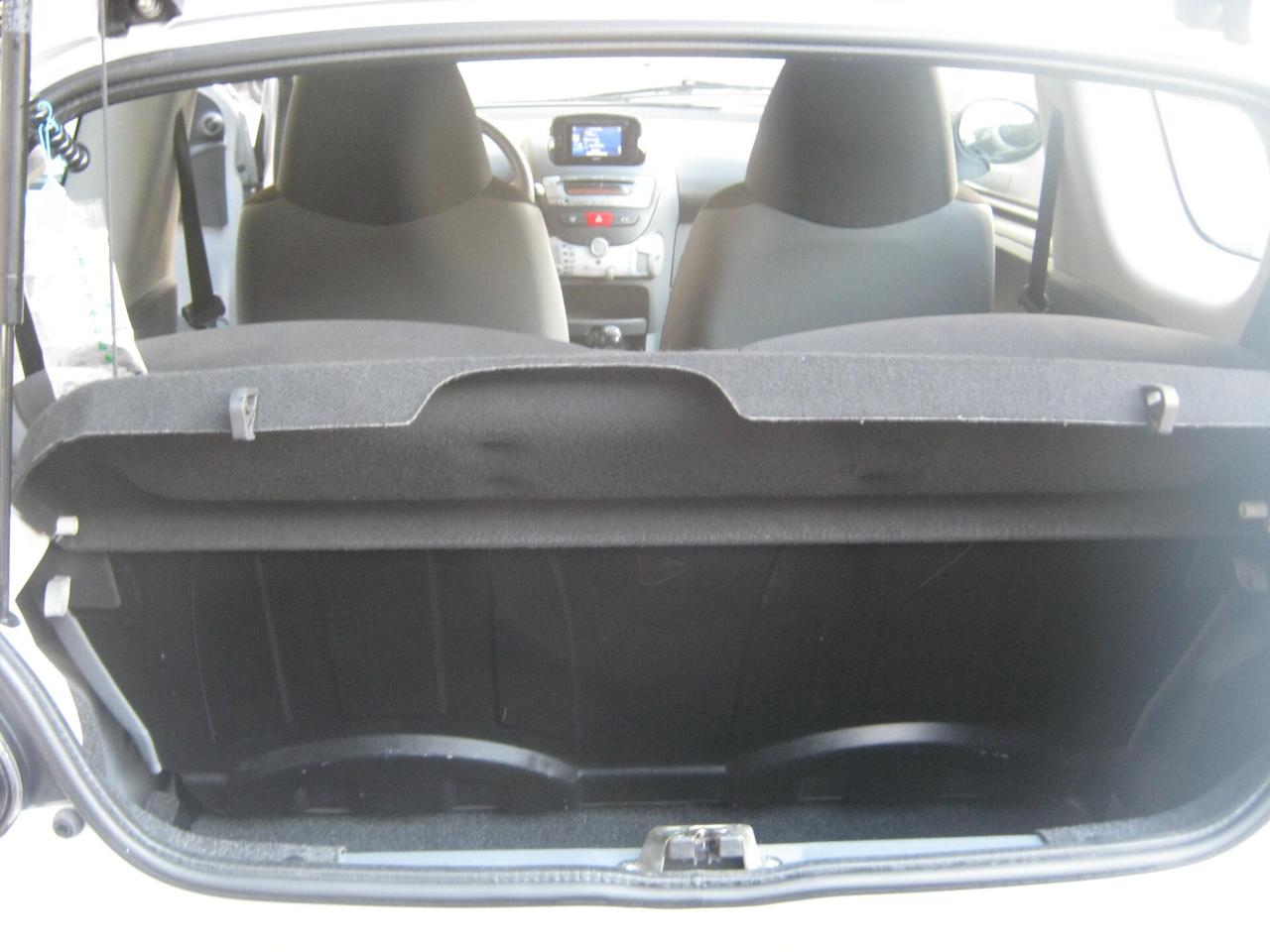 Toyota Aygo 1.0 12V VVT-i 3 porte Connect AUTOEMILIA