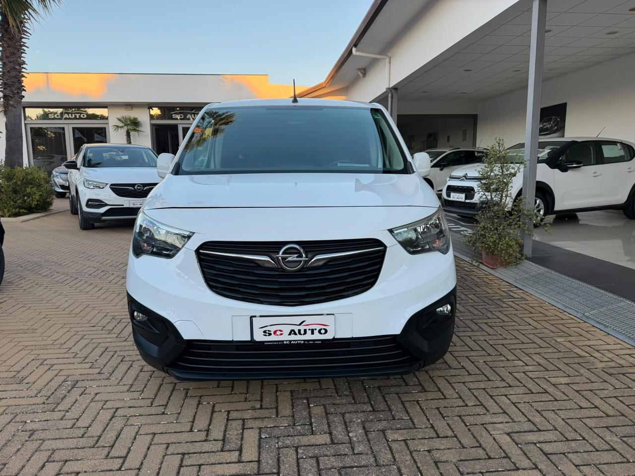 Opel Combo Cargo 1.6 Diesel PC 650kg