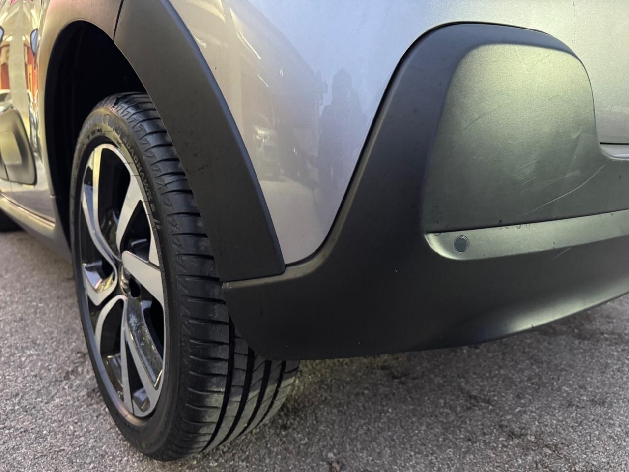 Citroen C3 HDi Shine Pack Tetto nero Retroc Keyles