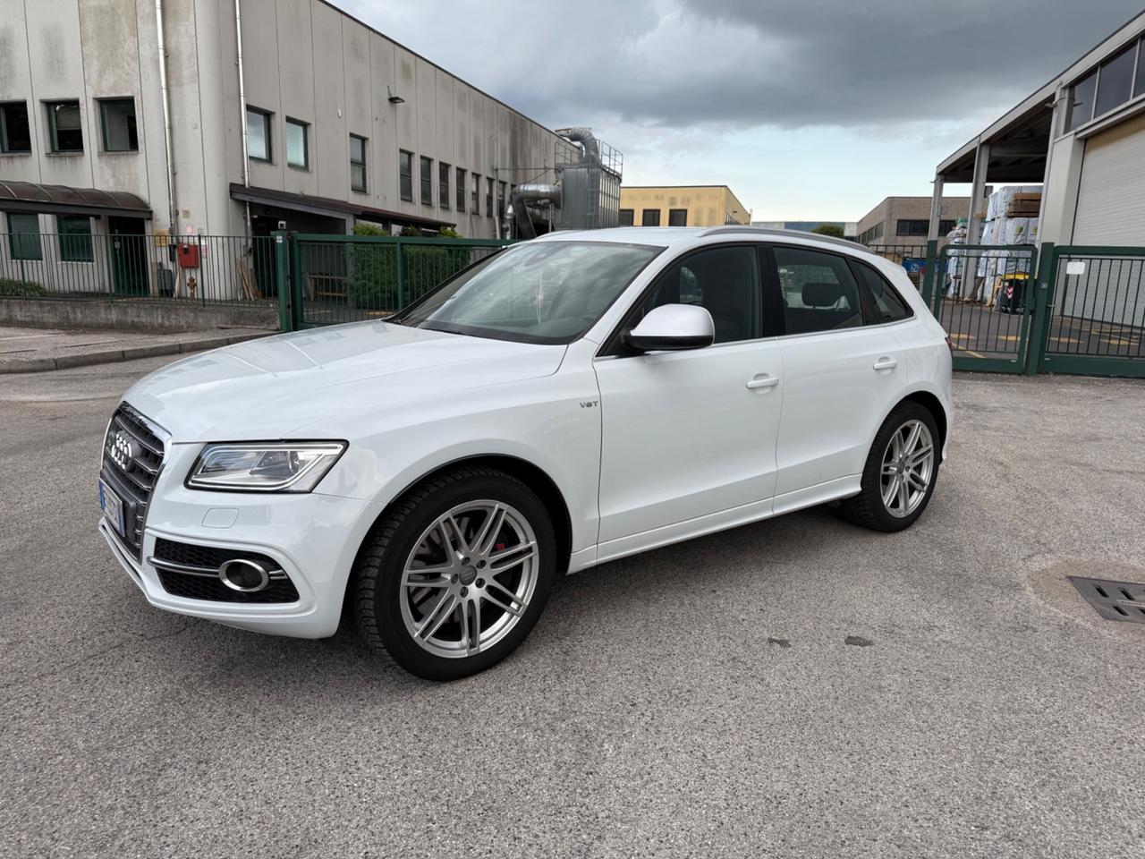Audi Q5 SQ5 3.0 V6 TDI Biturbo quattro tiptronic