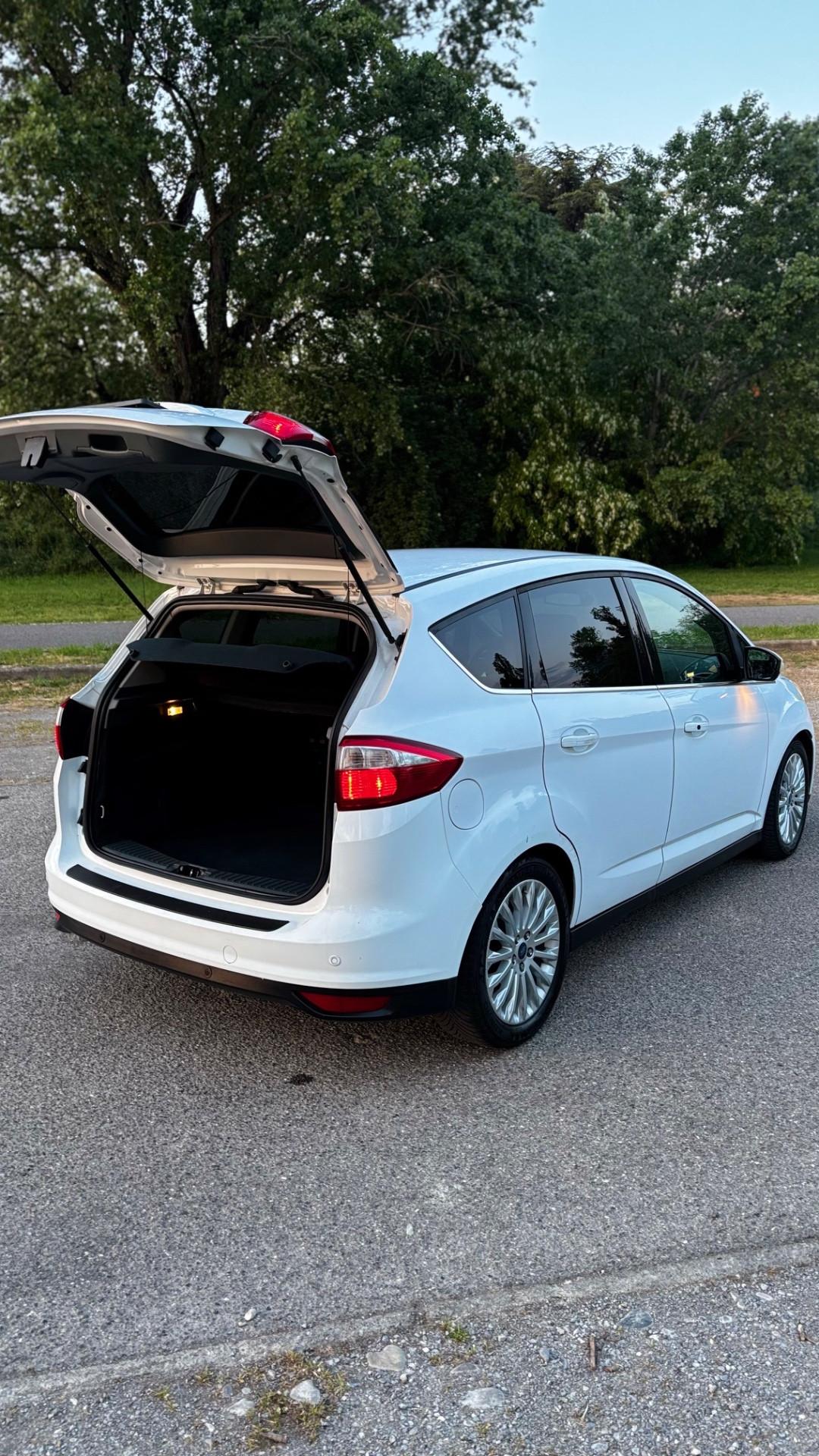 Ford C-Max 2.0 TDCi 115CV Powershift Titanium