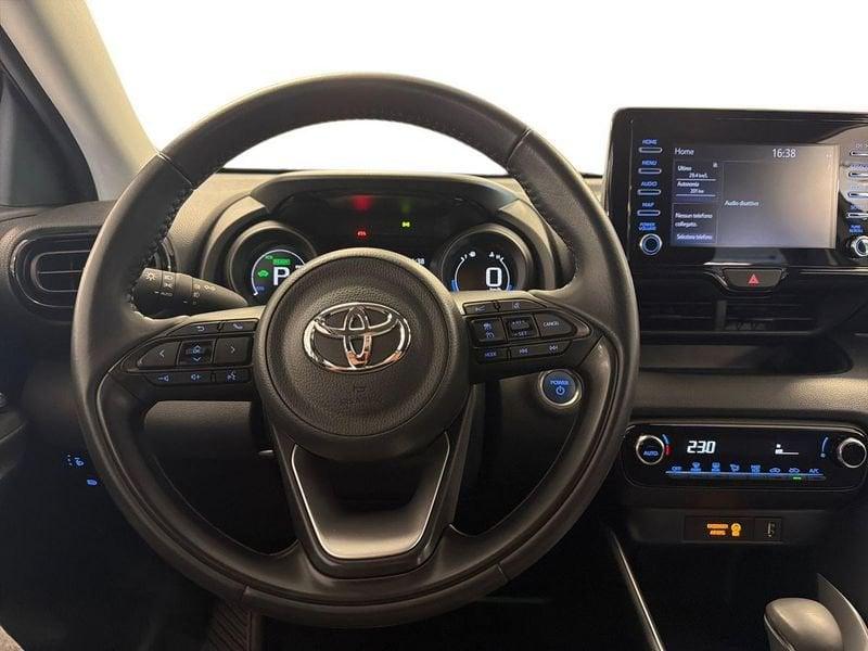 Toyota Yaris Hybrid Trend MY22