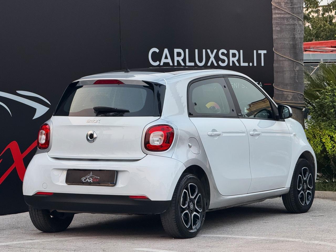 Smart forFour 1.0 Passion 71CV Twinamic TETTO