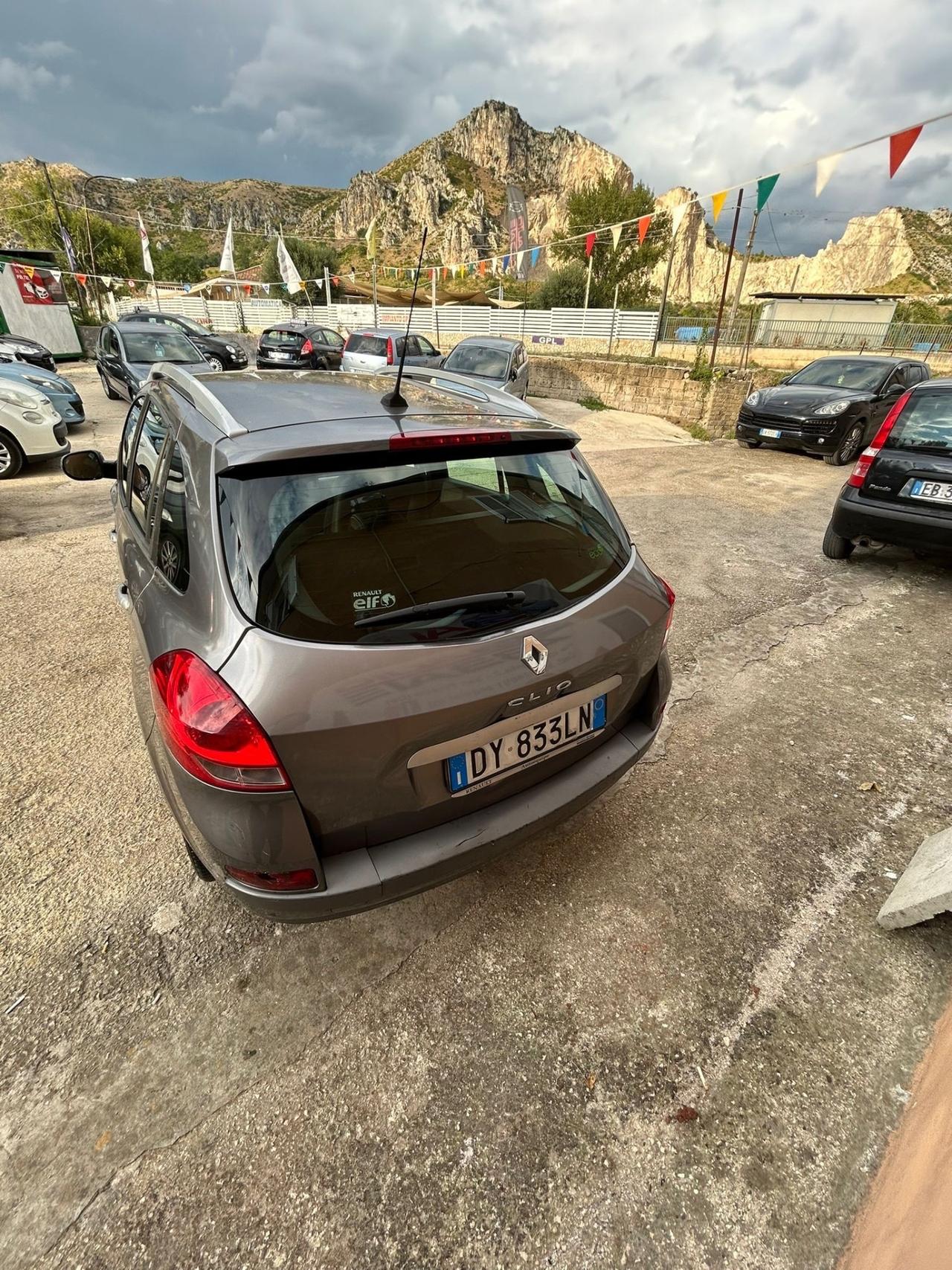 Renault CLIO