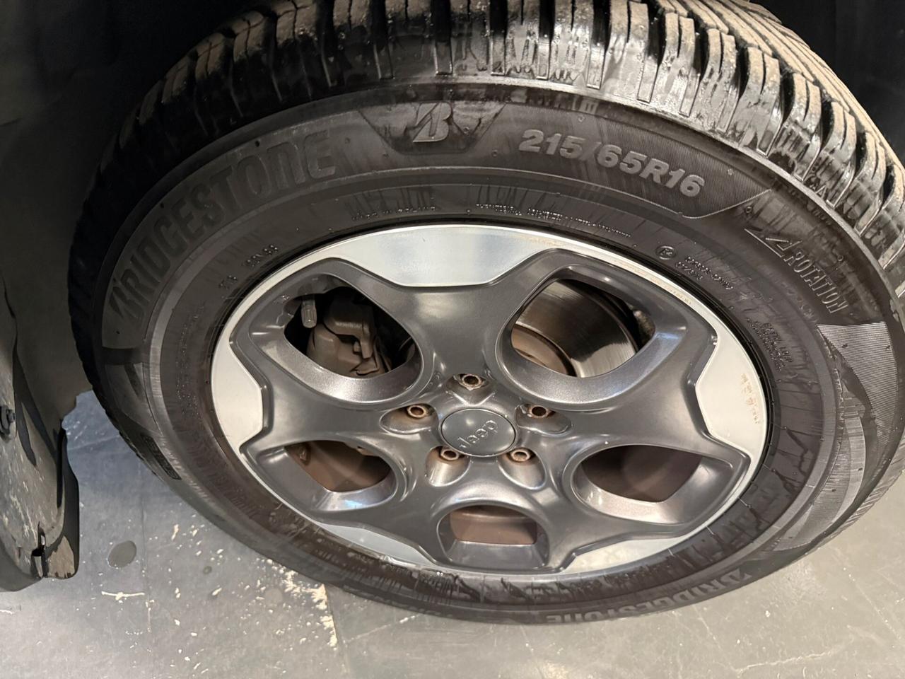 Jeep Renegade 1.6 Mjt 120 CV Longitude