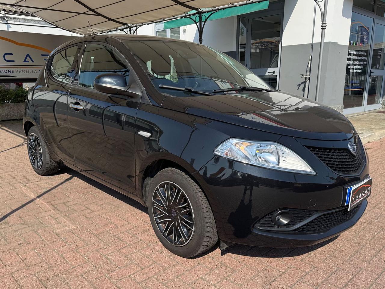 Lancia Ypsilon Gold 1.2 LPG #11723