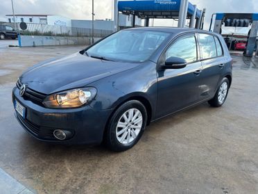 Volkswagen Golf 2.0 TDI 110cv