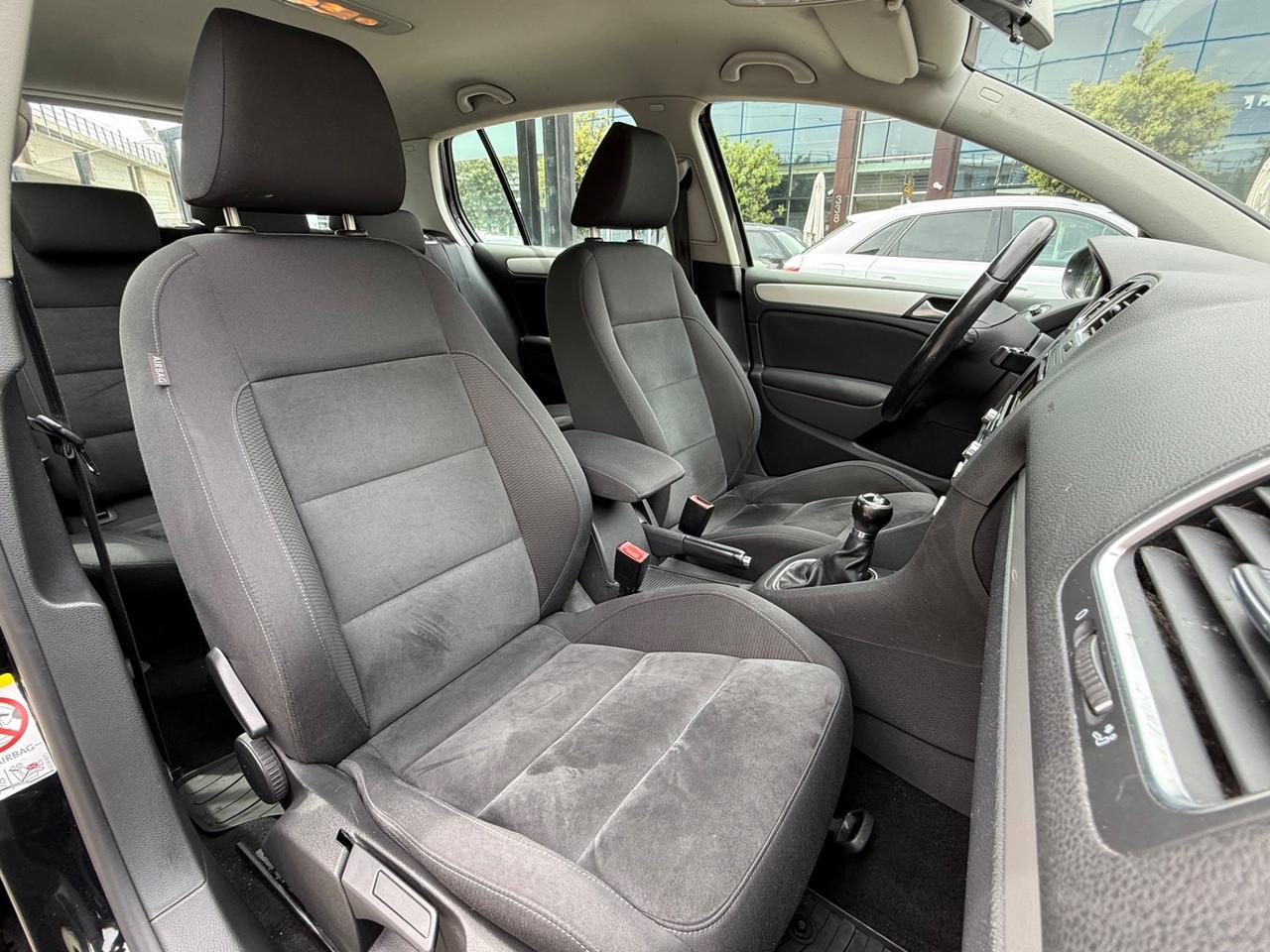 Volkswagen Golf 1.6 TDI Highline - GARANZIA