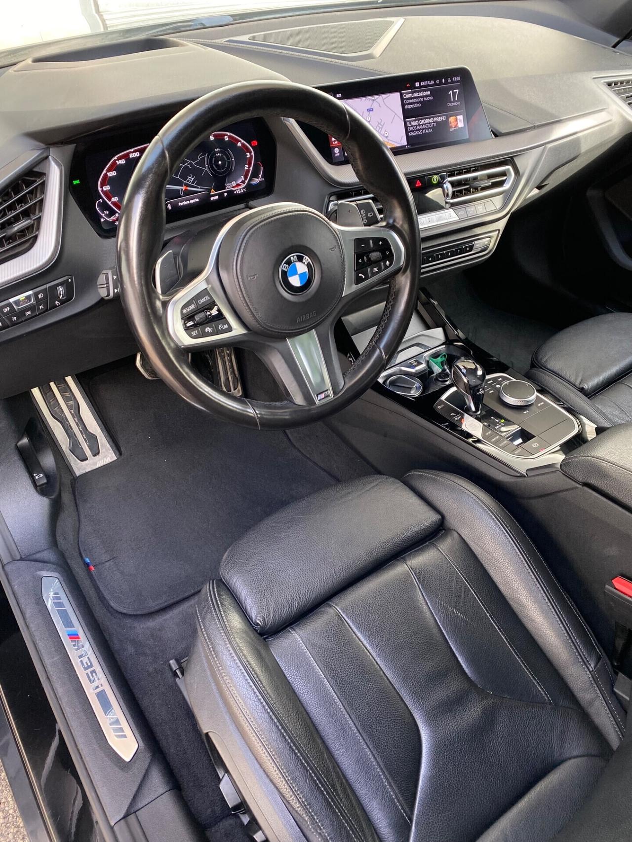 BMW M 135i xDrive auto 306cv