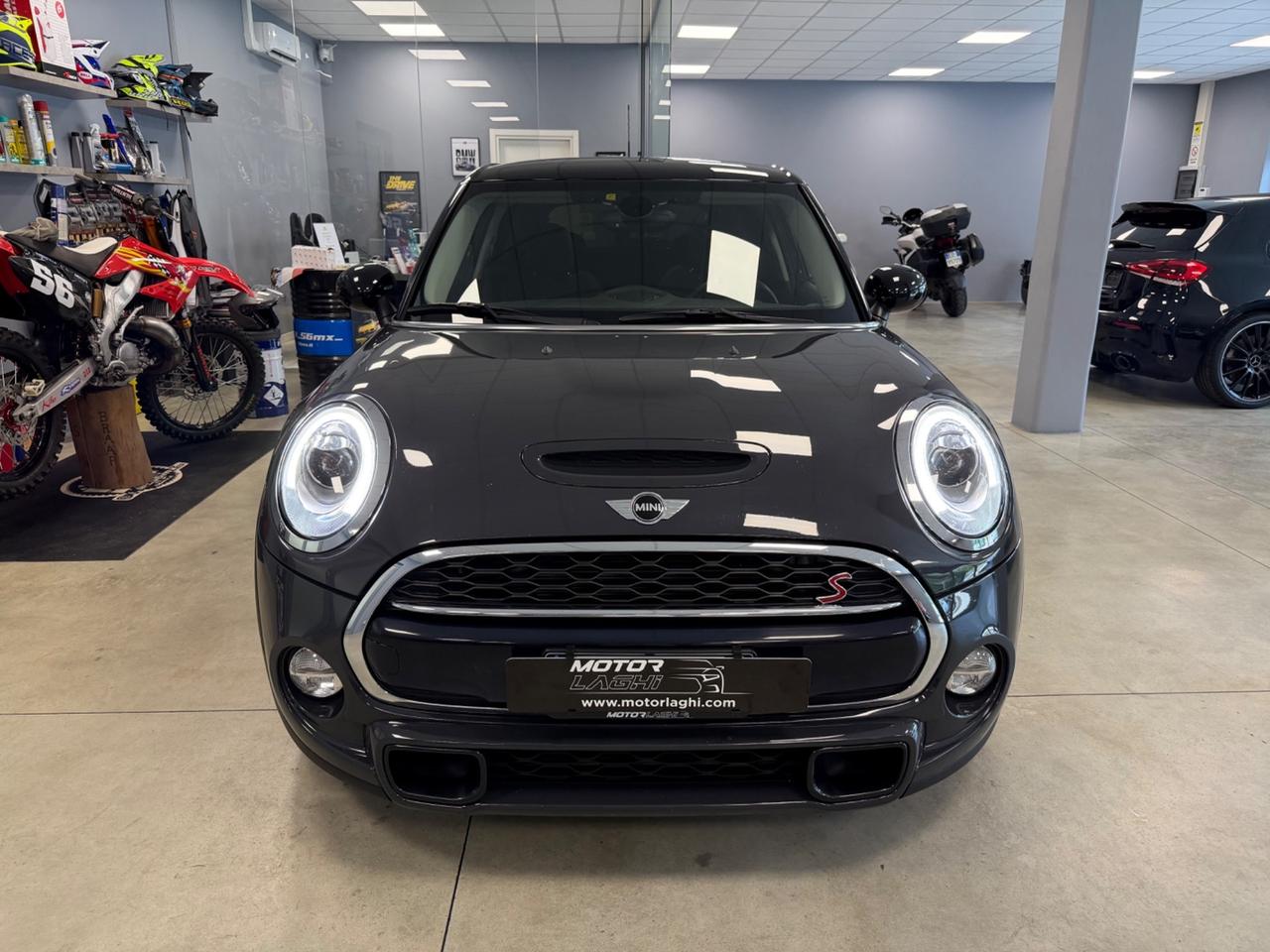 Mini 2.0 Cooper SD aut. Hype 5 porte