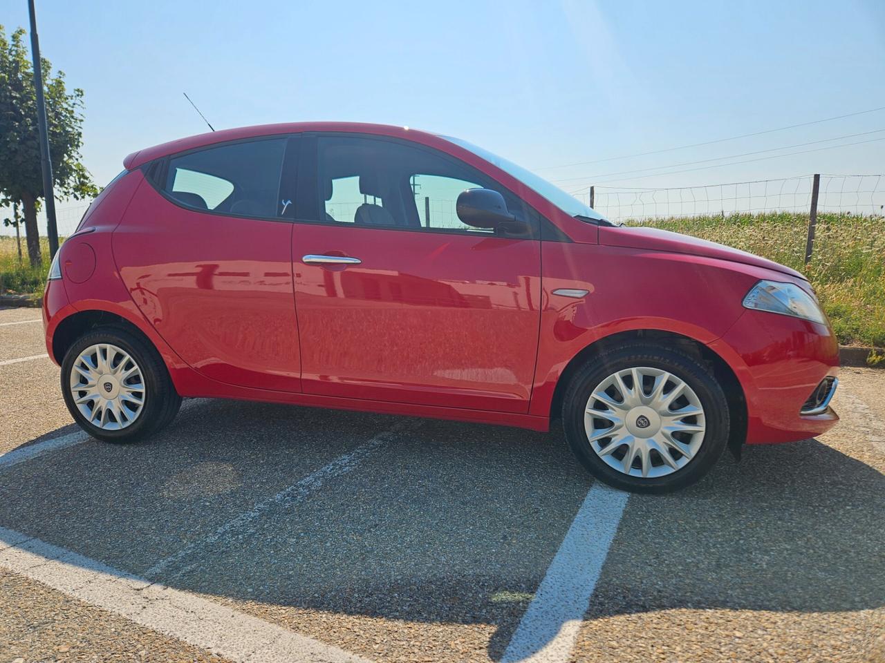 Lancia Ypsilon 1.3 MJT 16V 95 CV 5 porte S&S Gold