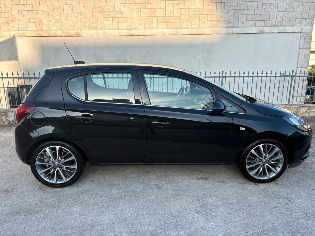 Opel Corsa 1.3 CDTI 5 porte b-Color