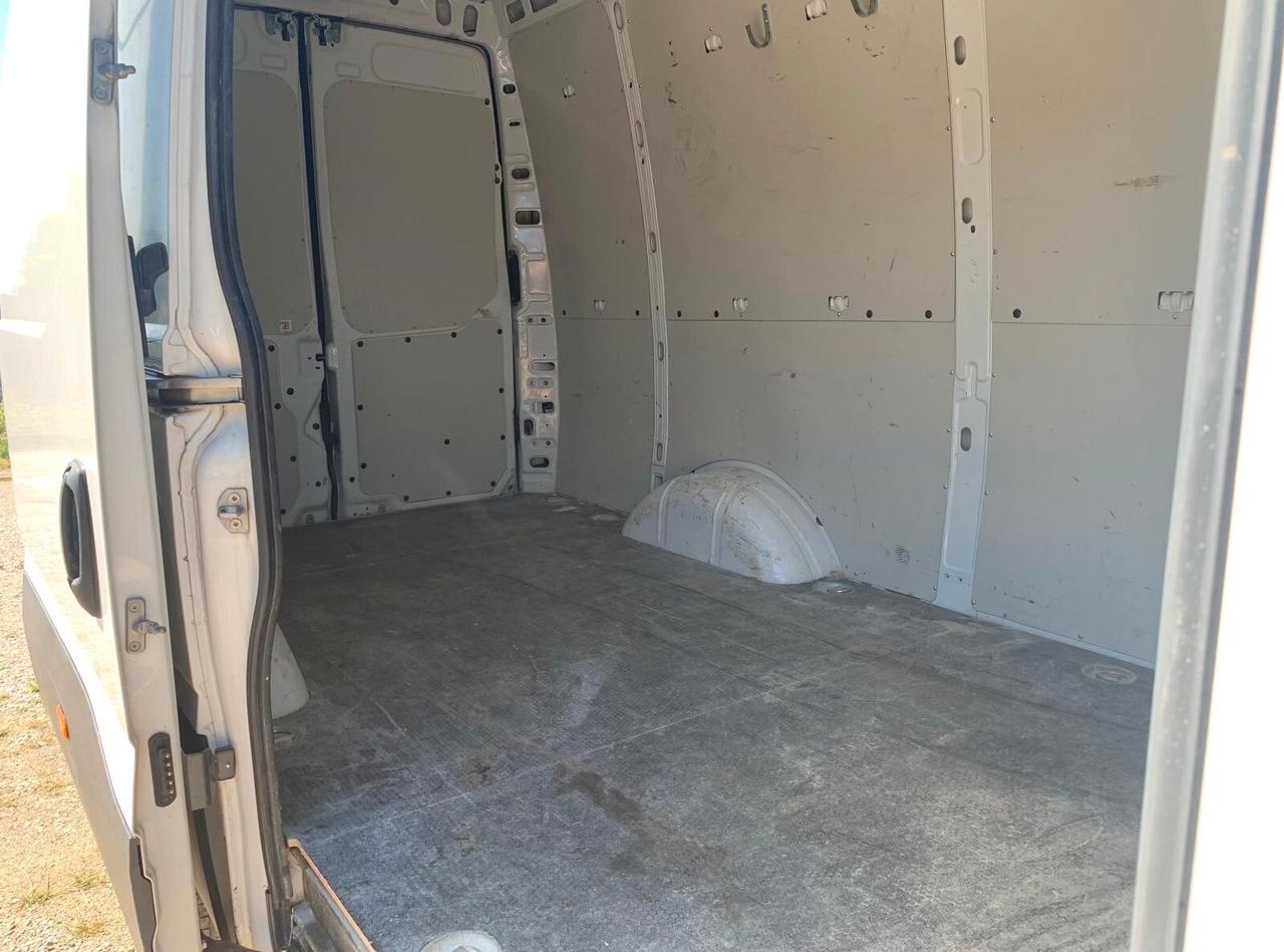 Iveco Daily 35-140 hi matic 6 M. Automat. Unicoprop