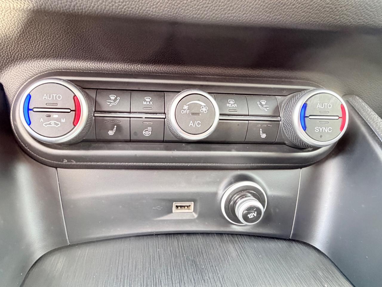 Alfa Romeo Stelvio 2.2 Turbodiesel 190 CV AT8 Q4 Business