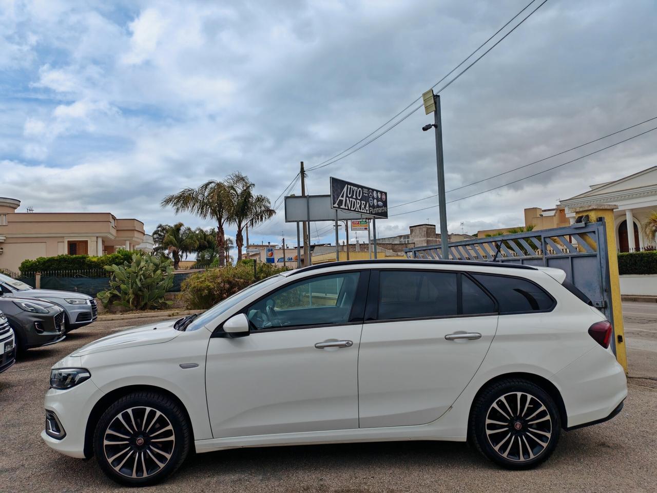 Fiat Tipo 1.6 Mjt 130cv navig cam led Sw 2021