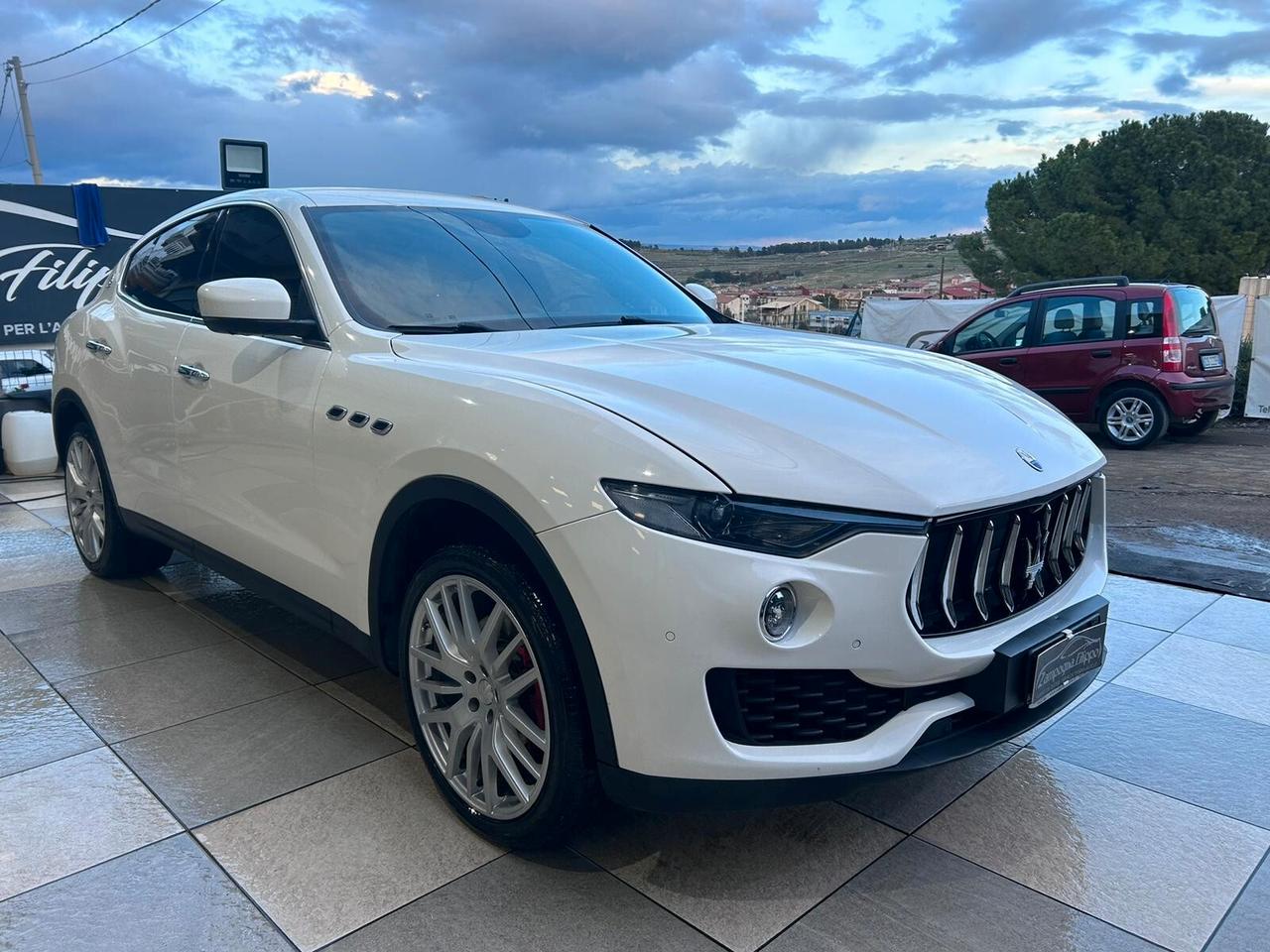 Maserati Levante 3.0 V6 Q4 Granlusso 2018