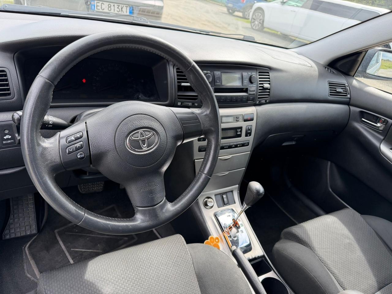Toyota Corolla 1.4 Diesel- Cambio Automatico- Neopatentati