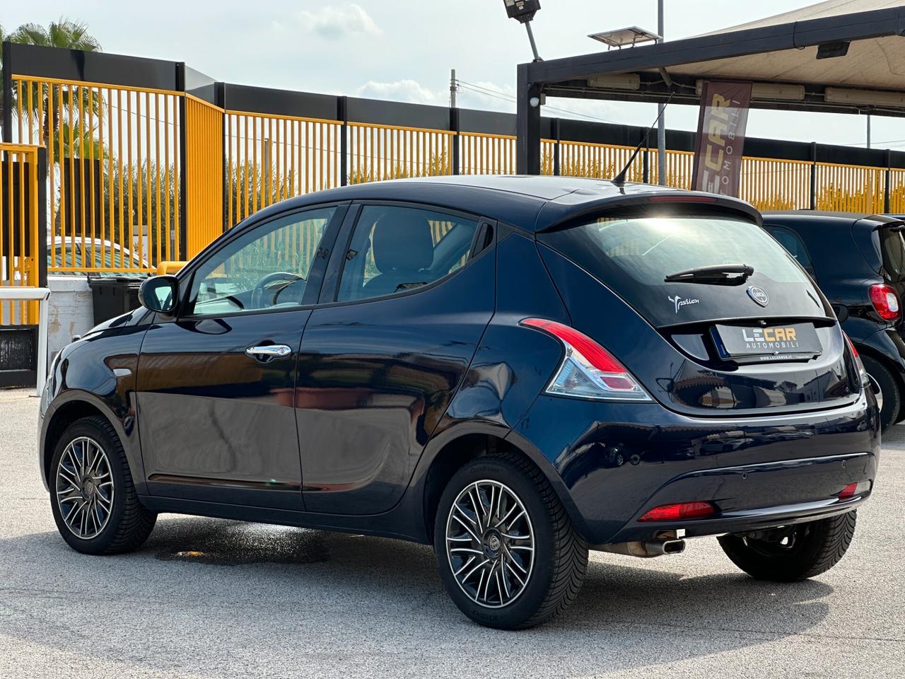 LANCIA Ypsilon 1.2 69 cv 5 porte S&S Gold my19