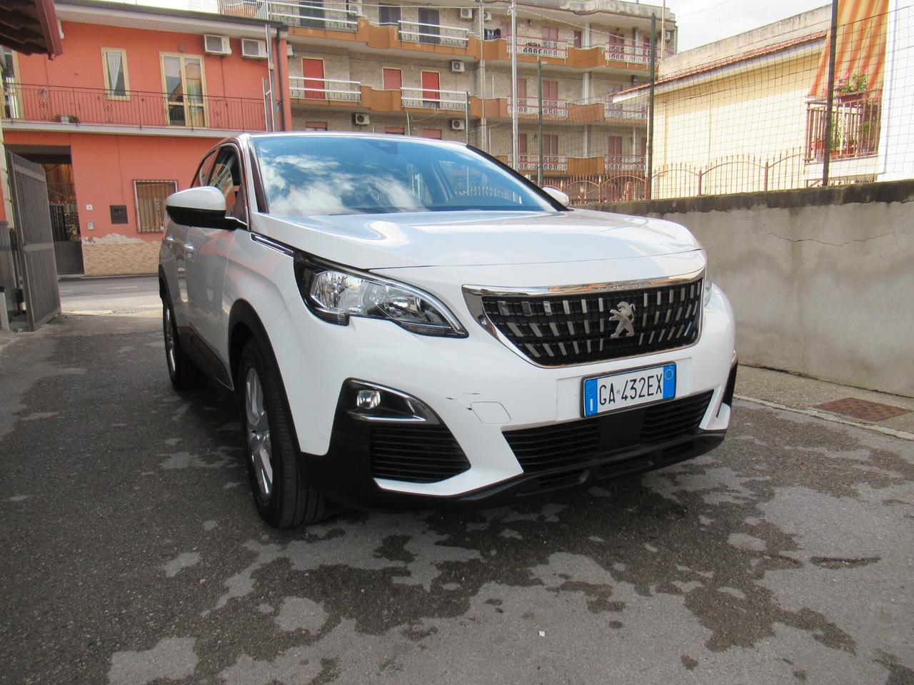 Peugeot 3008 BlueHDi 130 S&S Business