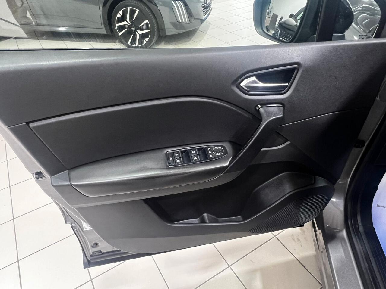 Renault Captur Blue dCi 115 CV EDC Initiale Paris