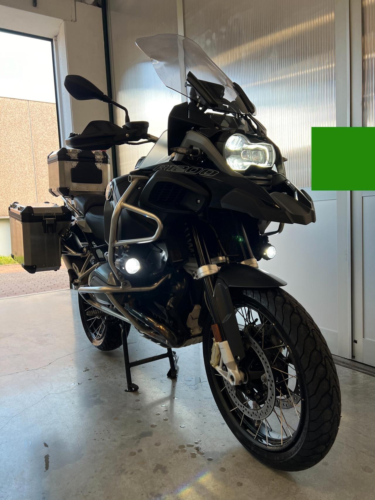 Bmw R 1200 GS Adventure Tris Valigie, Akrapovic, Cupolino Fumè, Raddle