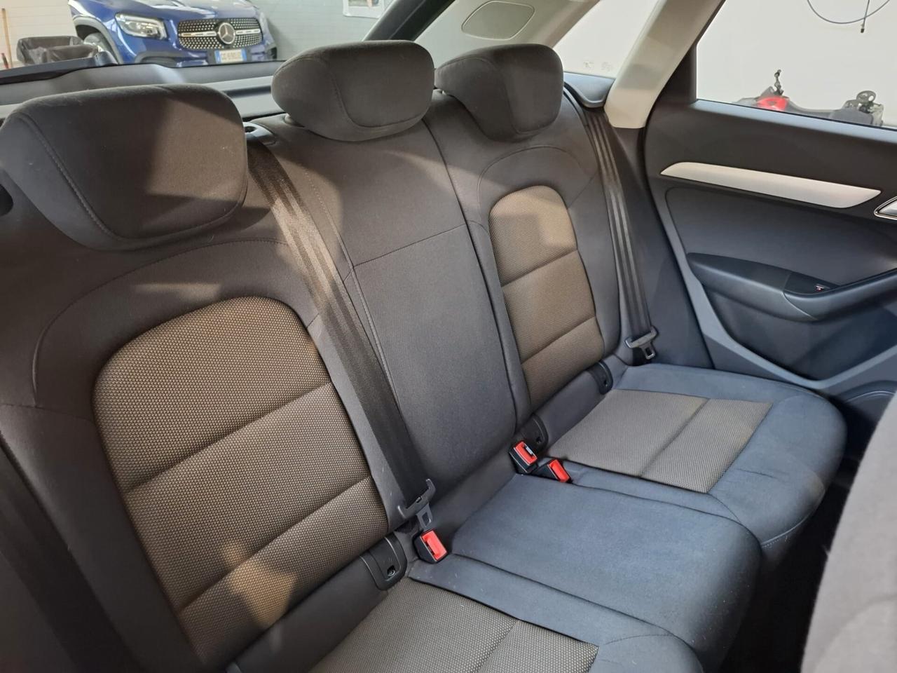 Audi Q3 2.0 TDI quattro Business Plus