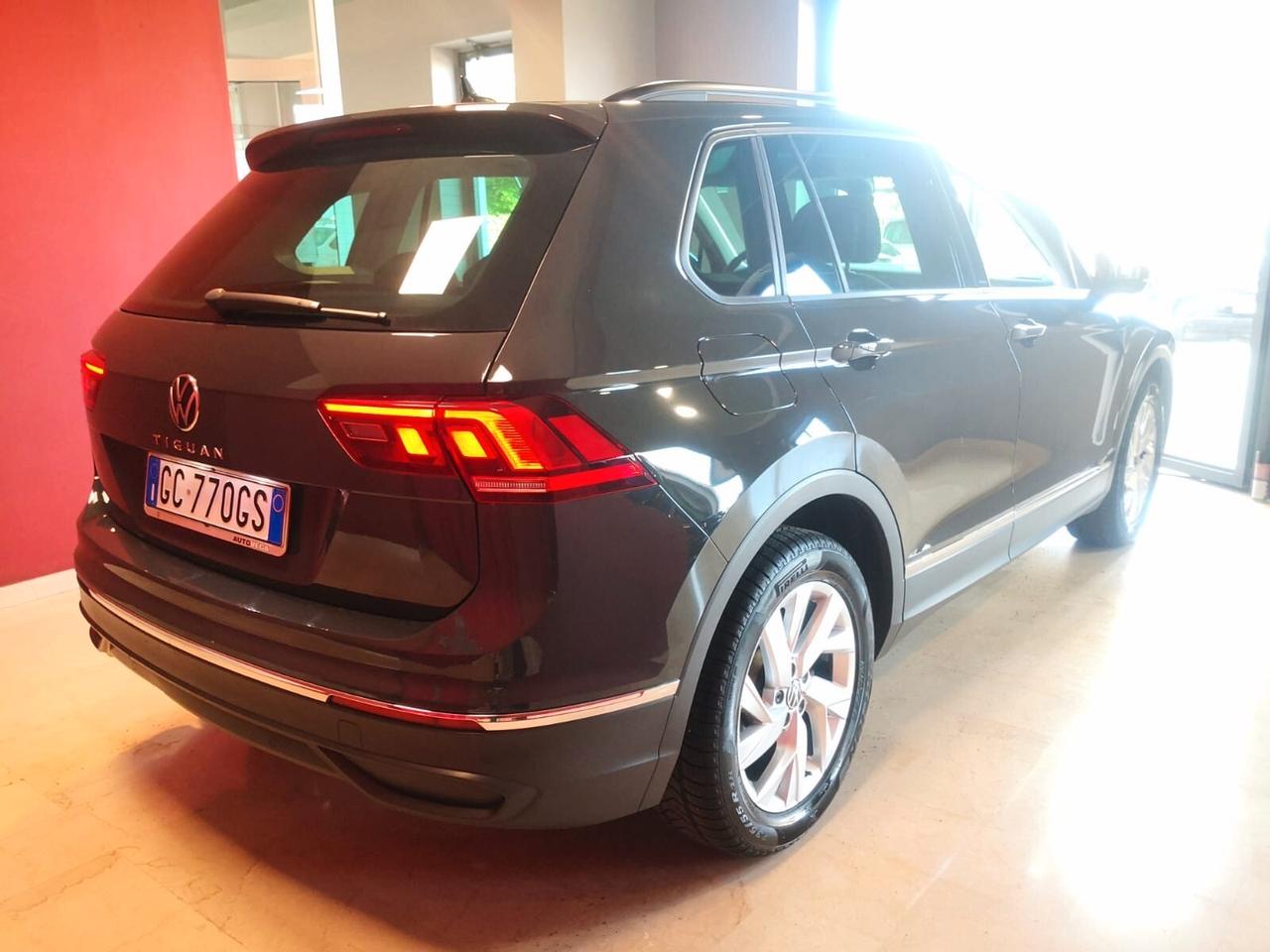 Volkswagen Tiguan 2.0 TDI 150 CV SCR DSG Life ***TAGLIANDI VW***