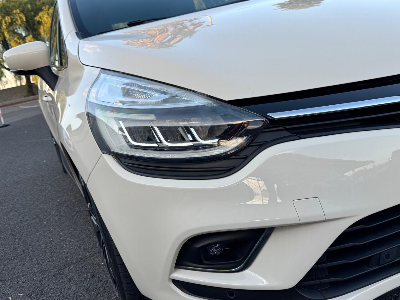 Renault Clio dCi 8V 75 CV Start&Stop 5 porte Energy Intens