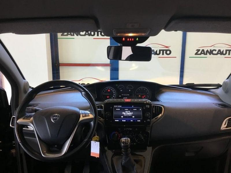 Lancia Ypsilon 1.0 FireFly 70cv S&S Hybrid GOLD my23