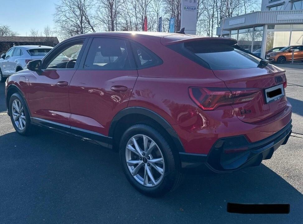 Audi Q3 Sportback 45 TFSIe S-Line Hybrid