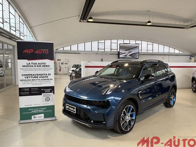 Lynk & Co 01 01 PHEV