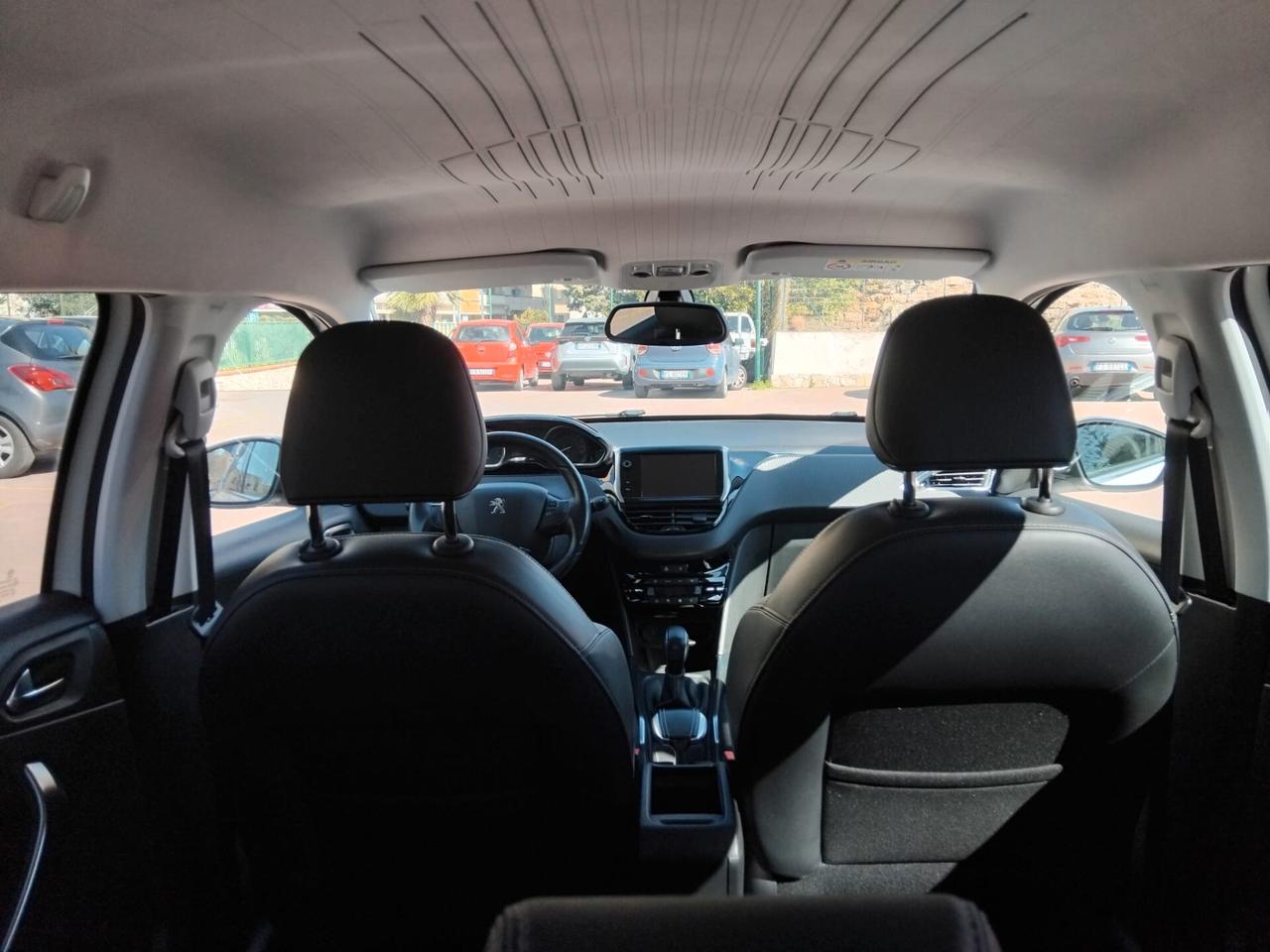 PEUGEOT 2008 TAGLIANDATA 12 MESI DI GARANZIA