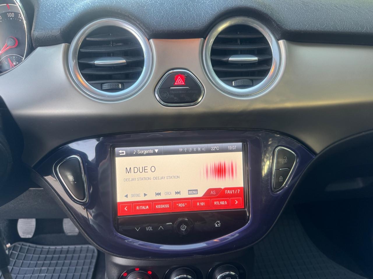 Opel Adam 1.2 70 CV
