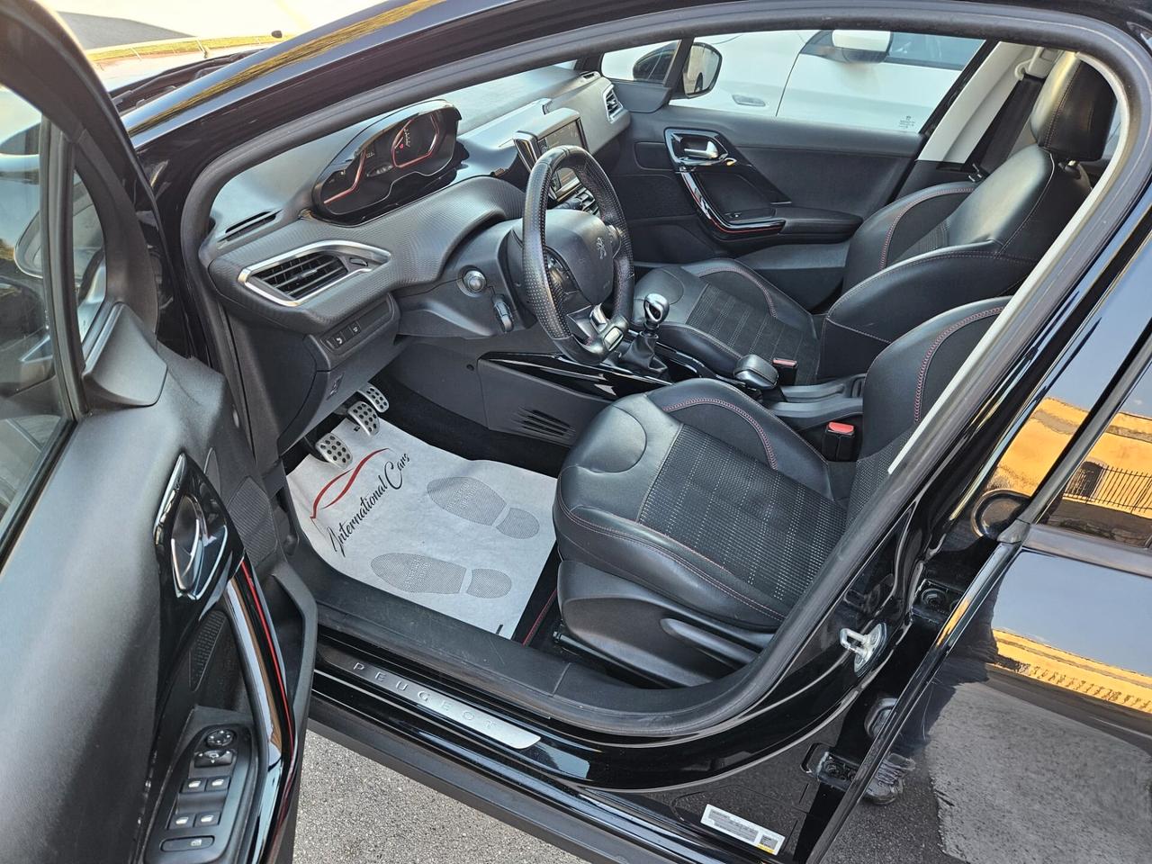 Peugeot 2008 GTline 1.6 bluehdi 120cv