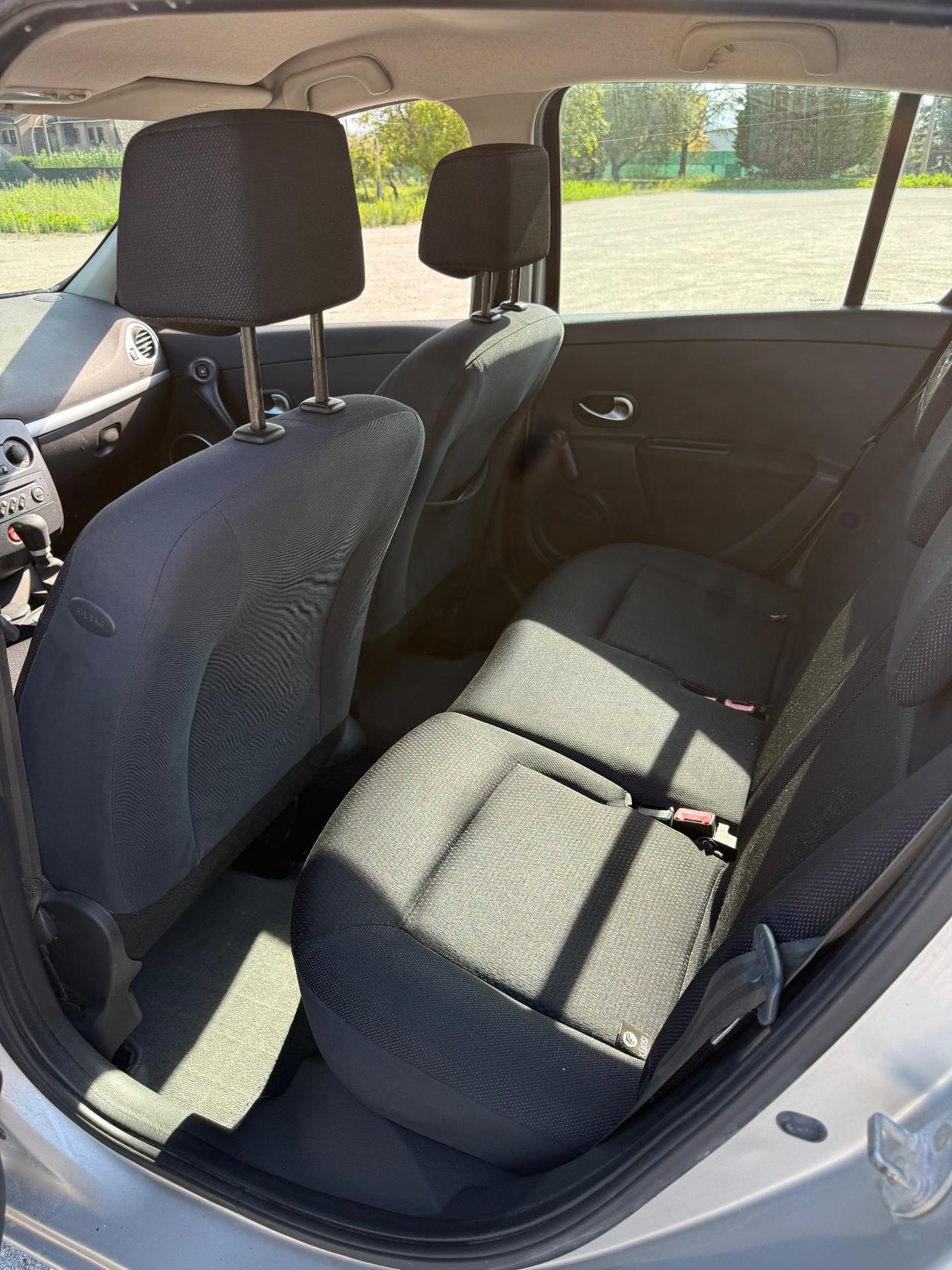 Renault Clio 5porte Diesel 1.5 dCi Neopatentati