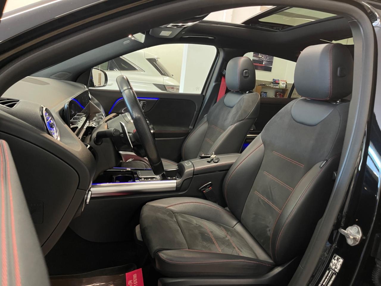 MERCEDES GLA 35 AMG 4MATIC Tetto 2022