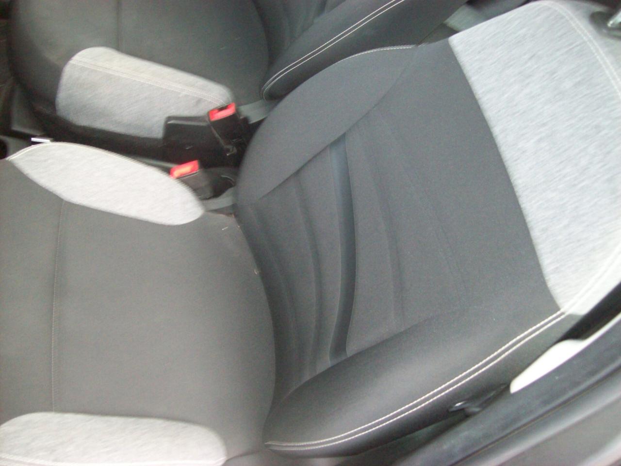 Fiat Panda 1.0 FireFly S&S Hybrid Garmin