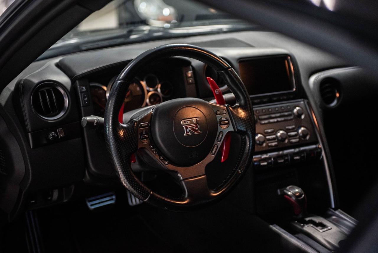 Nissan GT-R 3.8 V6 Black Edition