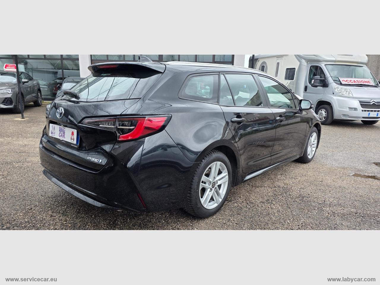 TOYOTA Corolla TS 1.8 Hybrid Business Tech