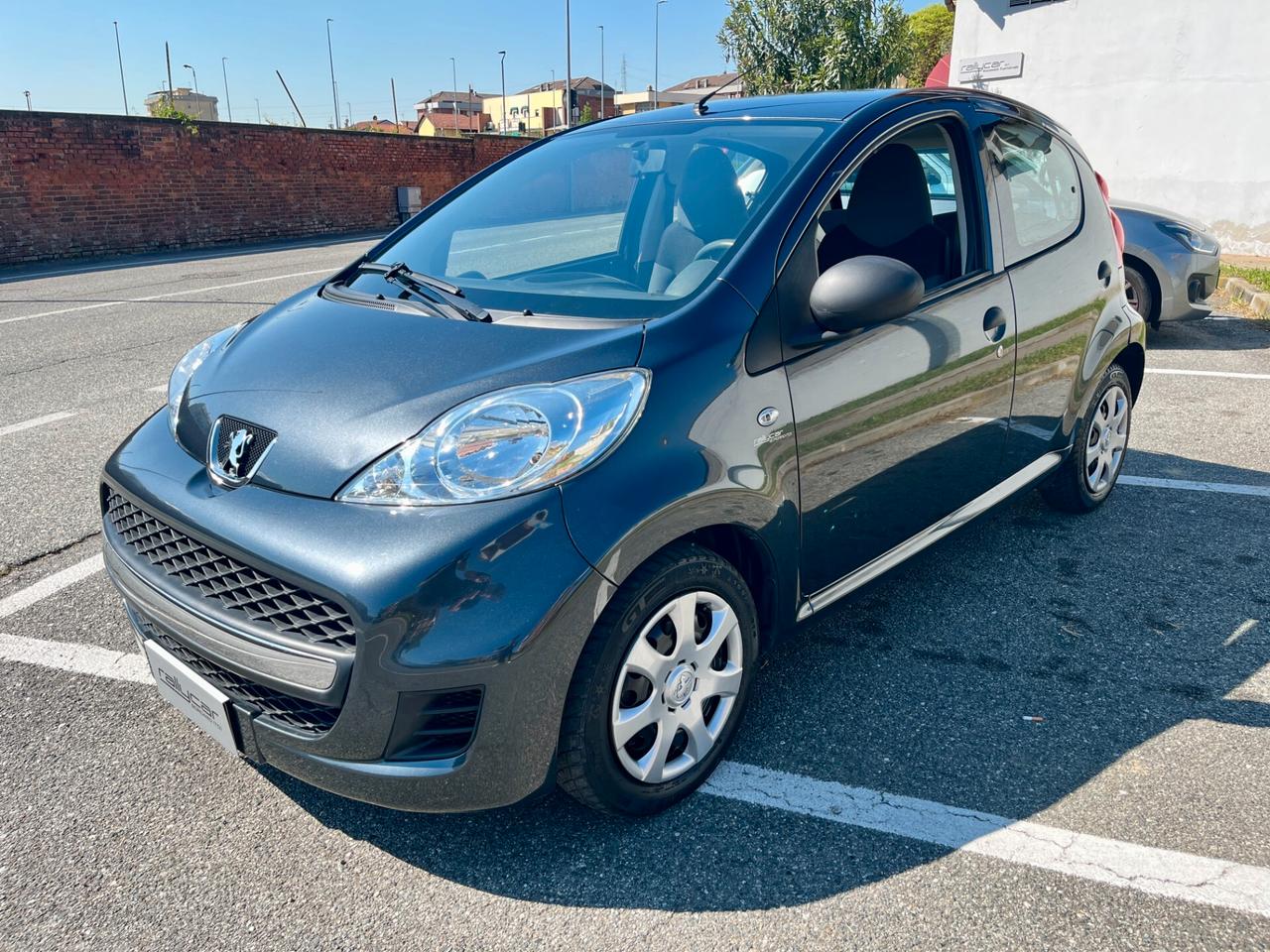 Peugeot 107 5porte - 2 anni di garanzia - 60.000km