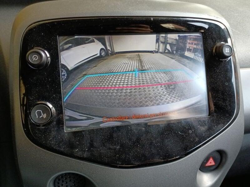 Toyota Aygo Aygo Connect 1.0 VVT-i 72 CV 5 porte x-fun