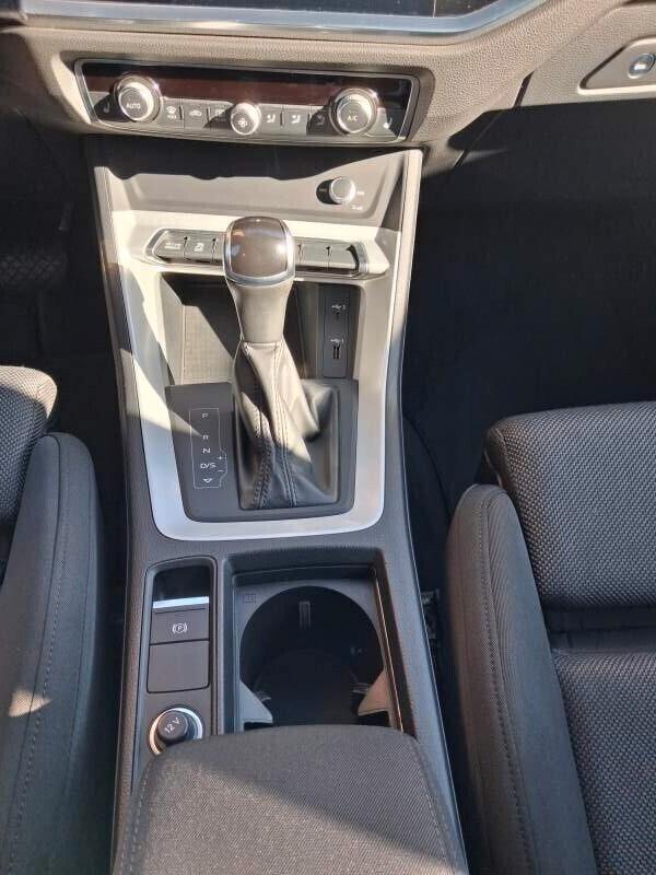 Audi Q3 SPB 40 TFSI quattro S tronic line MATRIX-PANORAMA-B&O-CERCHI 20"