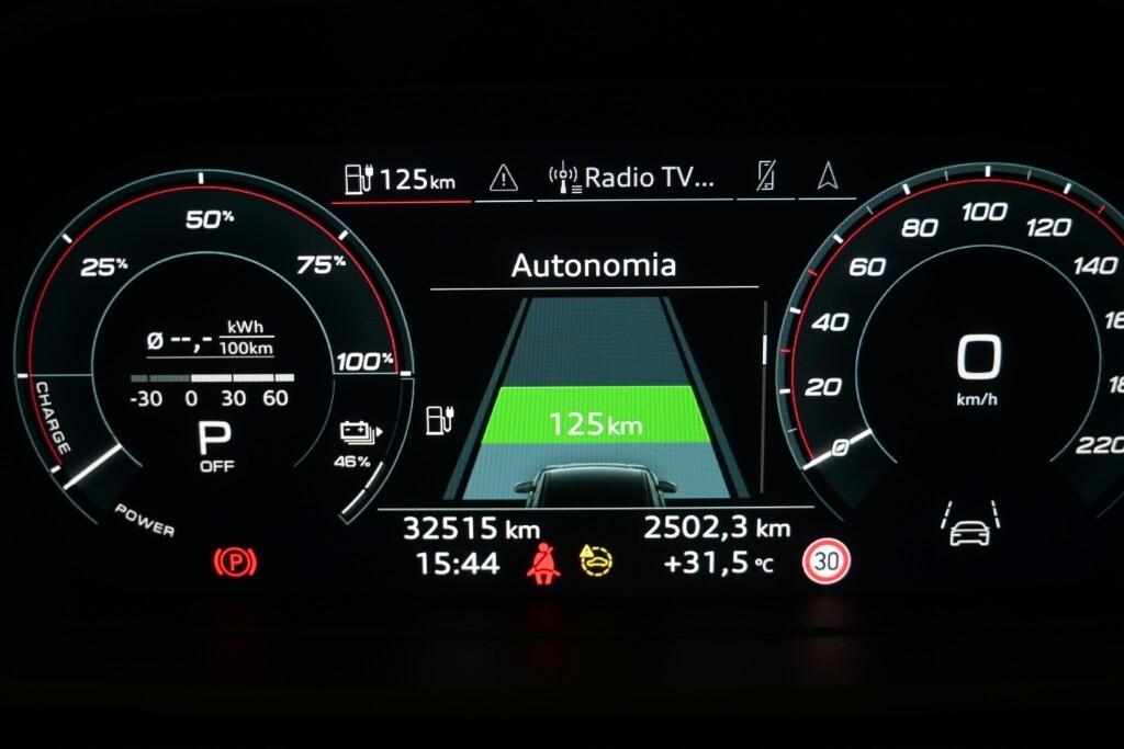 AUDI Q4 35 E-TRON 170CV AUTOMATIC BUSINESS ADVANCED ( FARI LED - VIRTUAL COCKPIT - ADAPTIVE CRUISE - CLIMA TRIZONA - NAVI - MIRROR - PARK ASSISTANT - CERCHI 19 - TELECAMERA POST. ) KM 32000